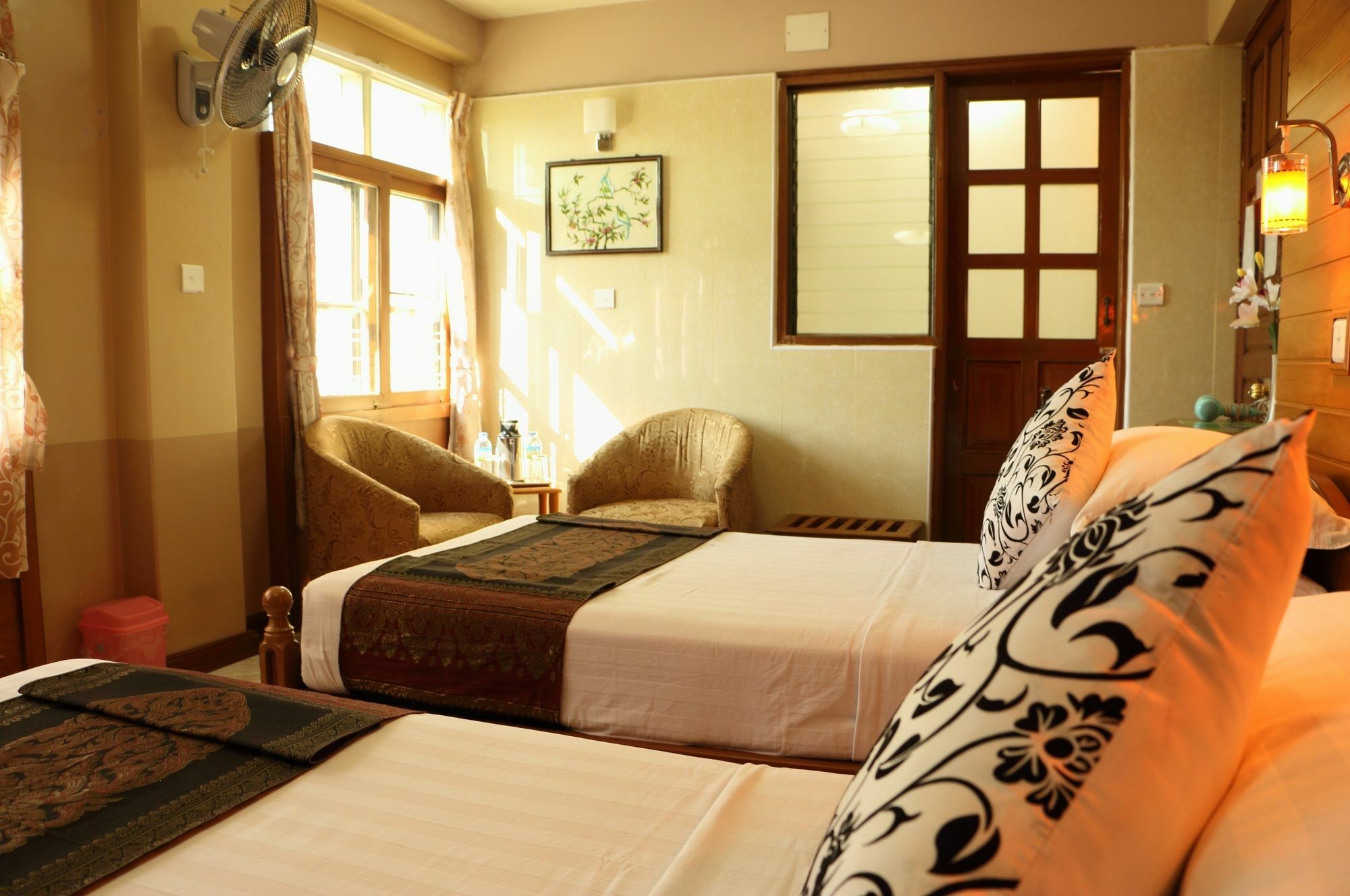Royal City Hotel Mandalay Esterno foto